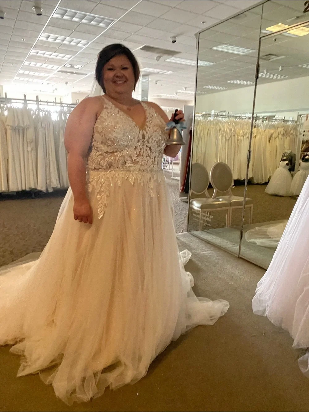 Plus-Size Ivory Lace & Tulle Wedding Dress with Beaded Bodice - Picture 5 of 12